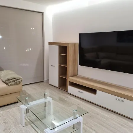 104a 8 Personas Apartmán *